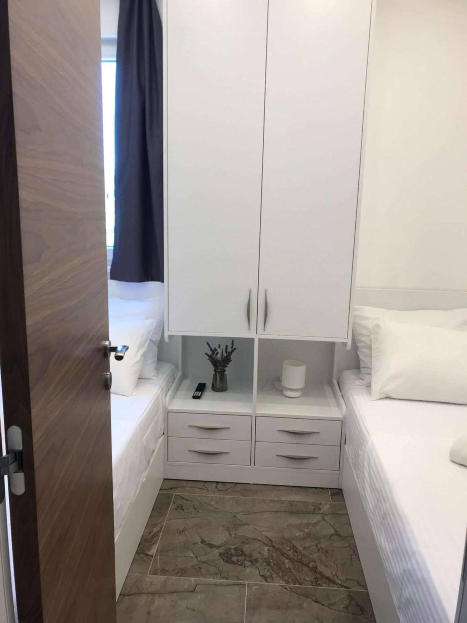 Vila Zrina - Apartmani Trogir Exteriör bild