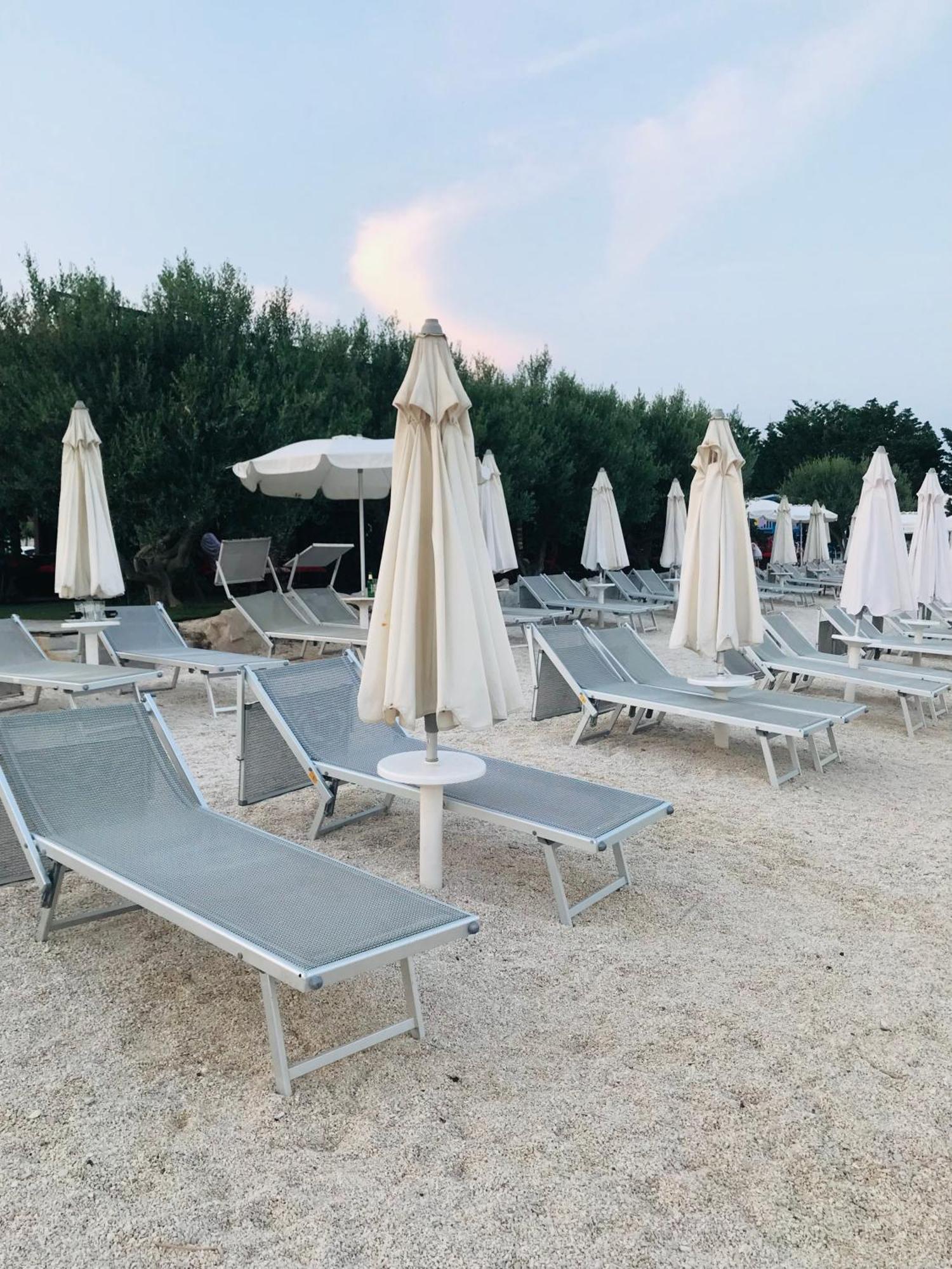 Vila Zrina - Apartmani Trogir Exteriör bild